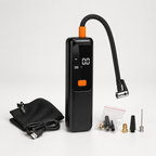 Cordless digital tyre inflator with hose and accessories